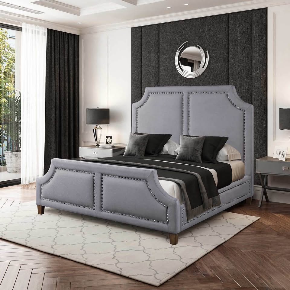 Thomasville Upholstered King Bedframe - Image 8