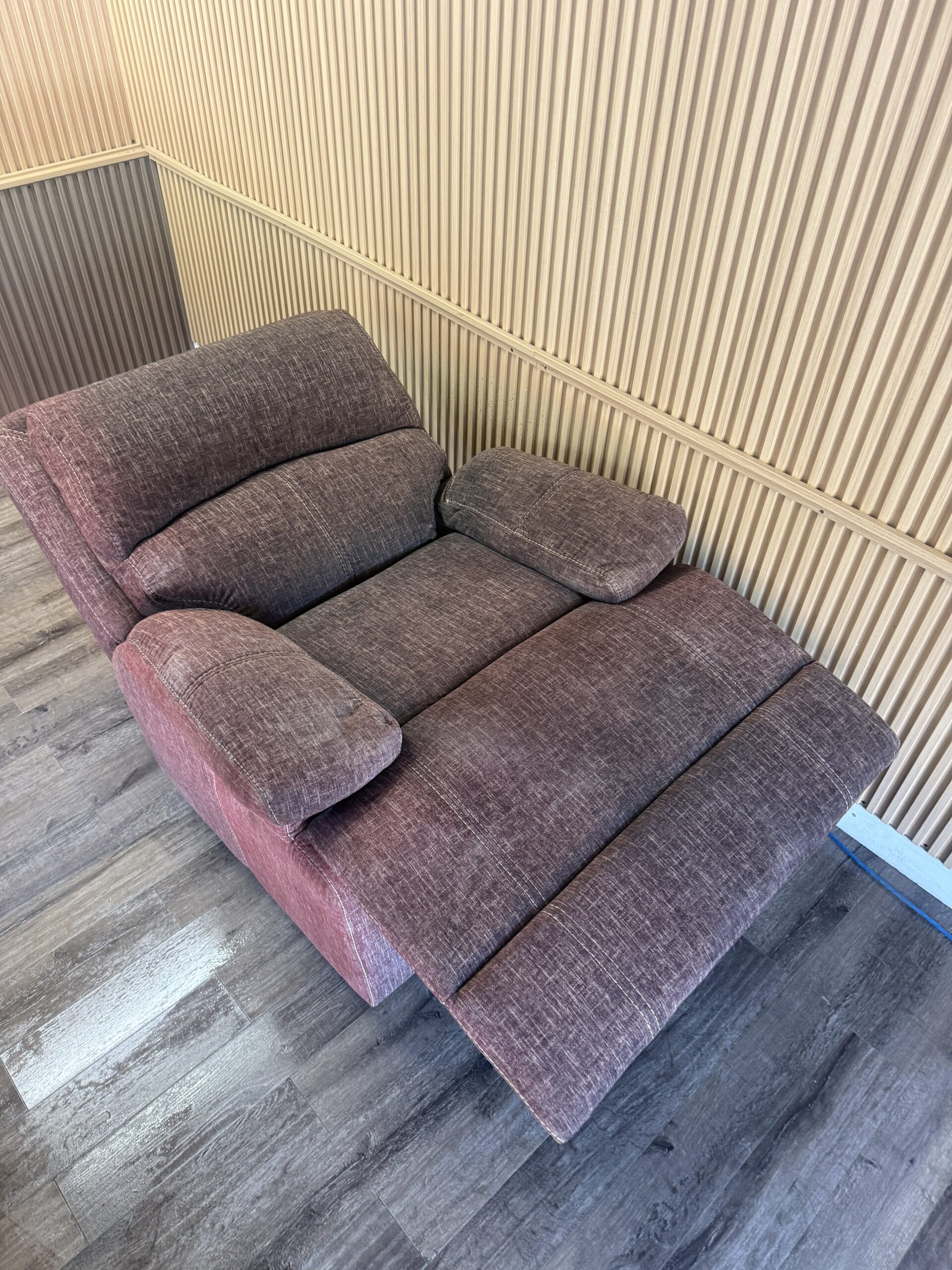 Oliver Power Reclining Armchair - Image 3