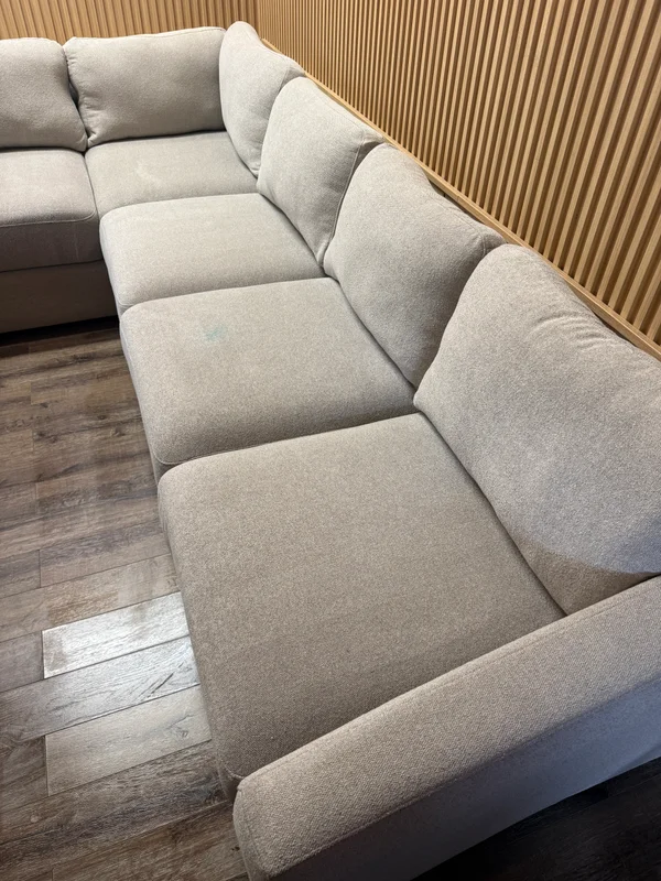Northridge Sectional Sofa w/ Storage Ottoman - Image 4