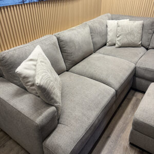 Gilman Creek 4 Piece Sectional