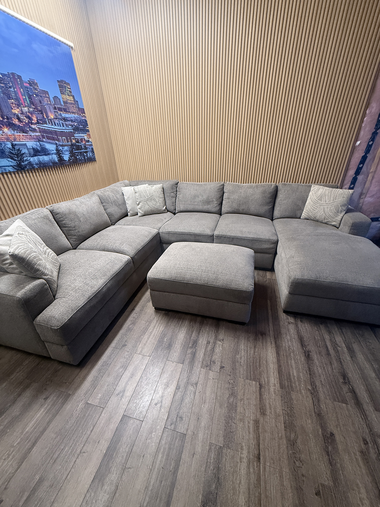 Gilman Creek 4 Piece Sectional - Image 8