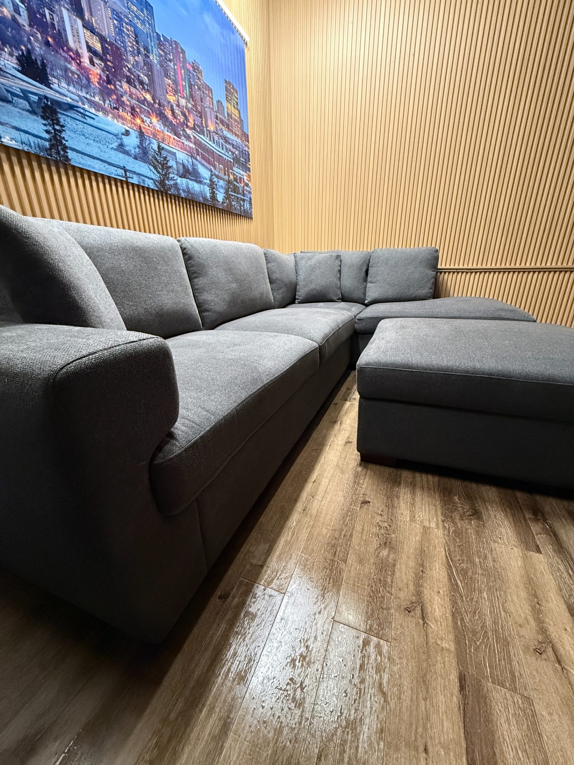 Thomasville Dark Grey Sectional - Image 5