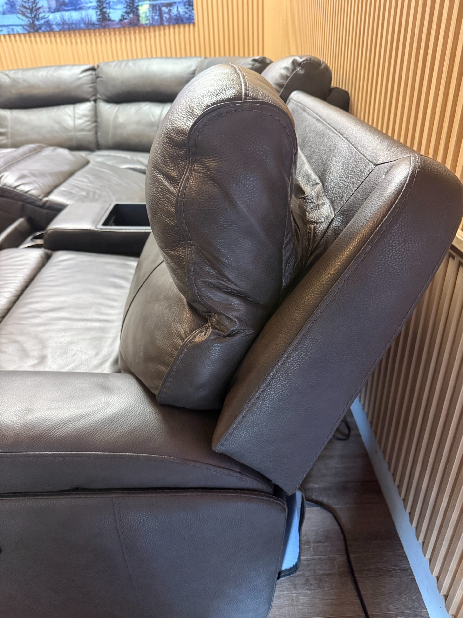 Gilman Creek 6 Piece Leather Modular Sectional - Image 7