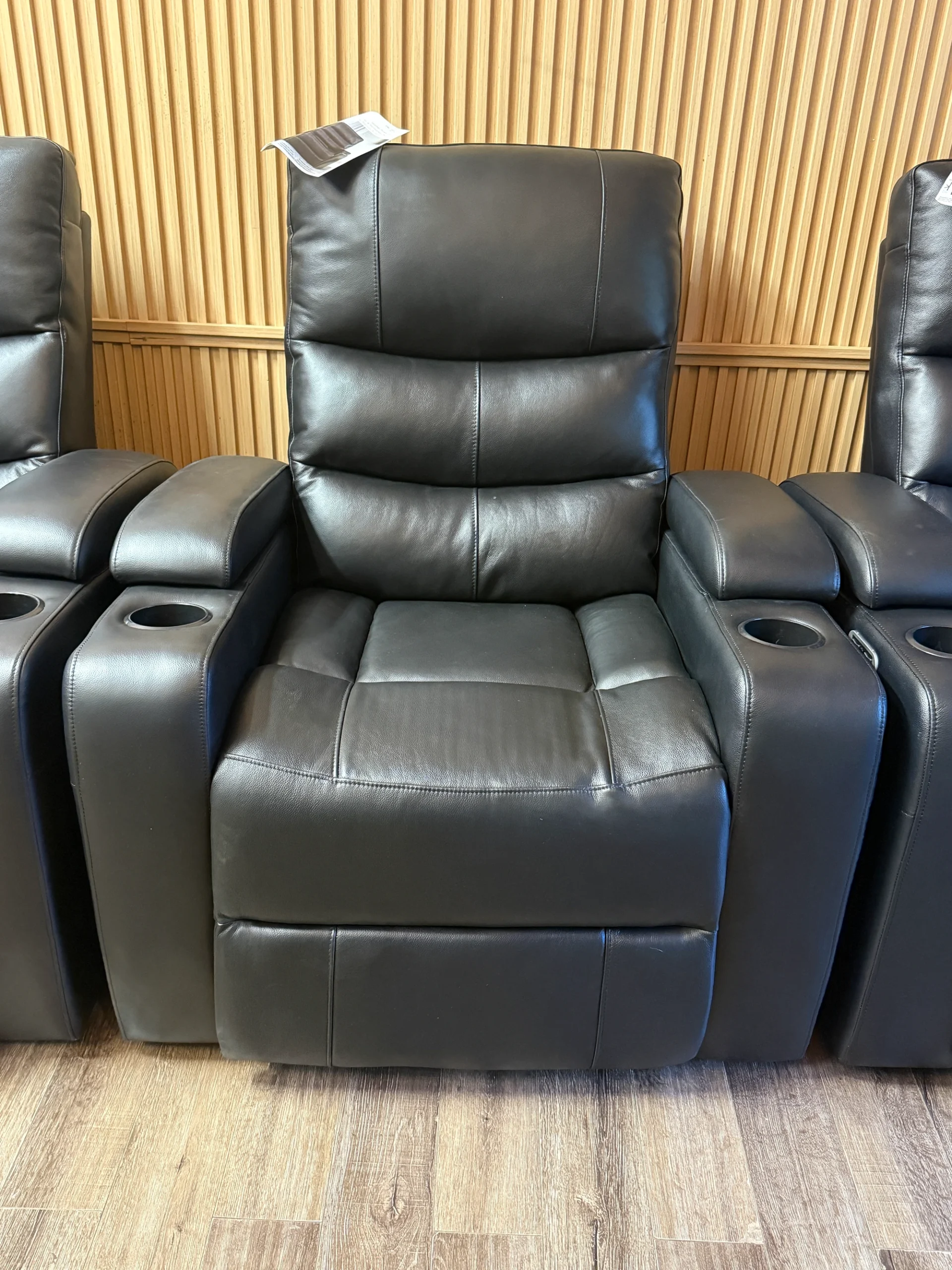 Northridge Home Power Reclining Theatre Chairs. - Image 7