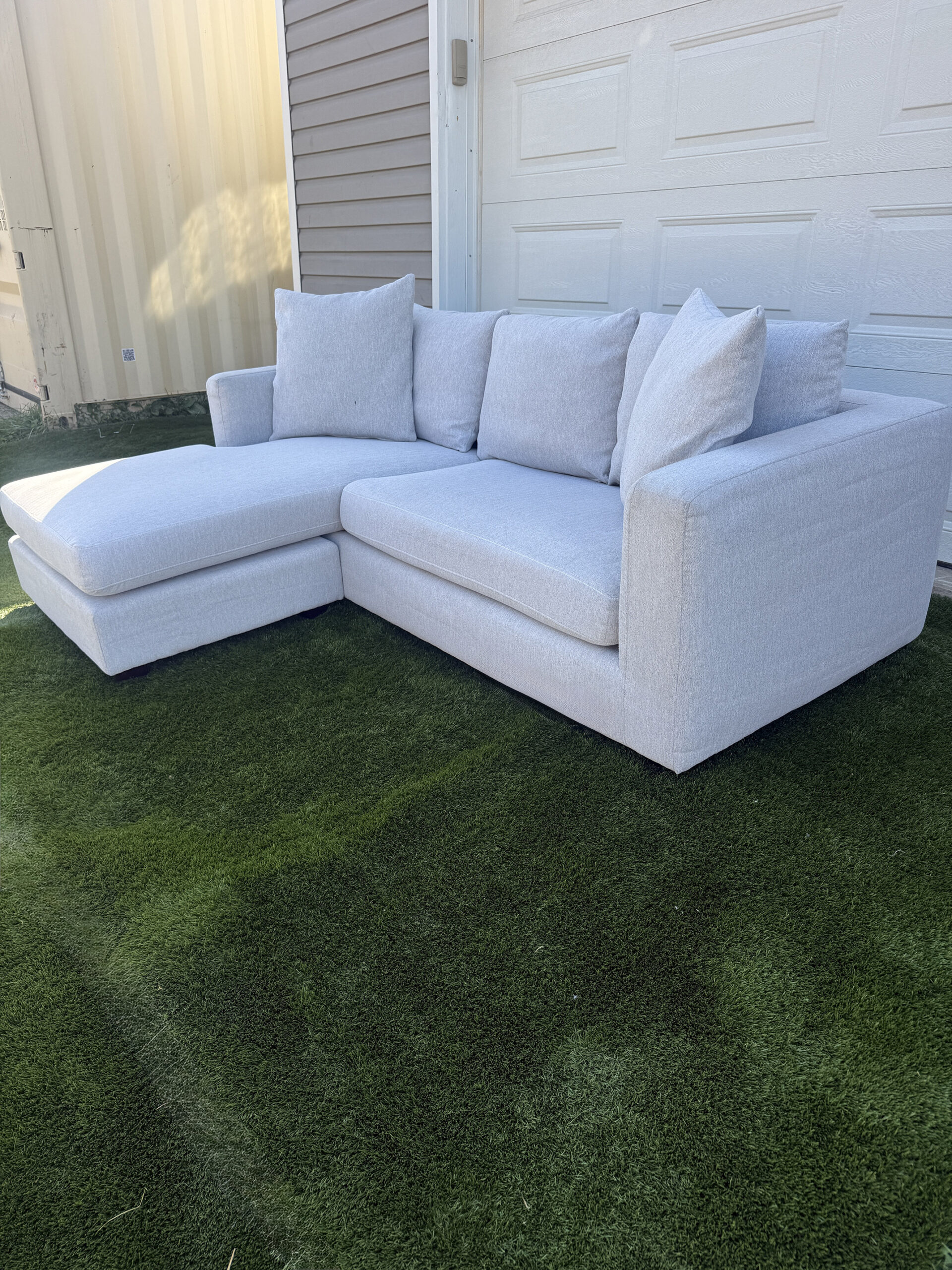 Thomasville Reversible Chaise Sectional Sofa - Image 4