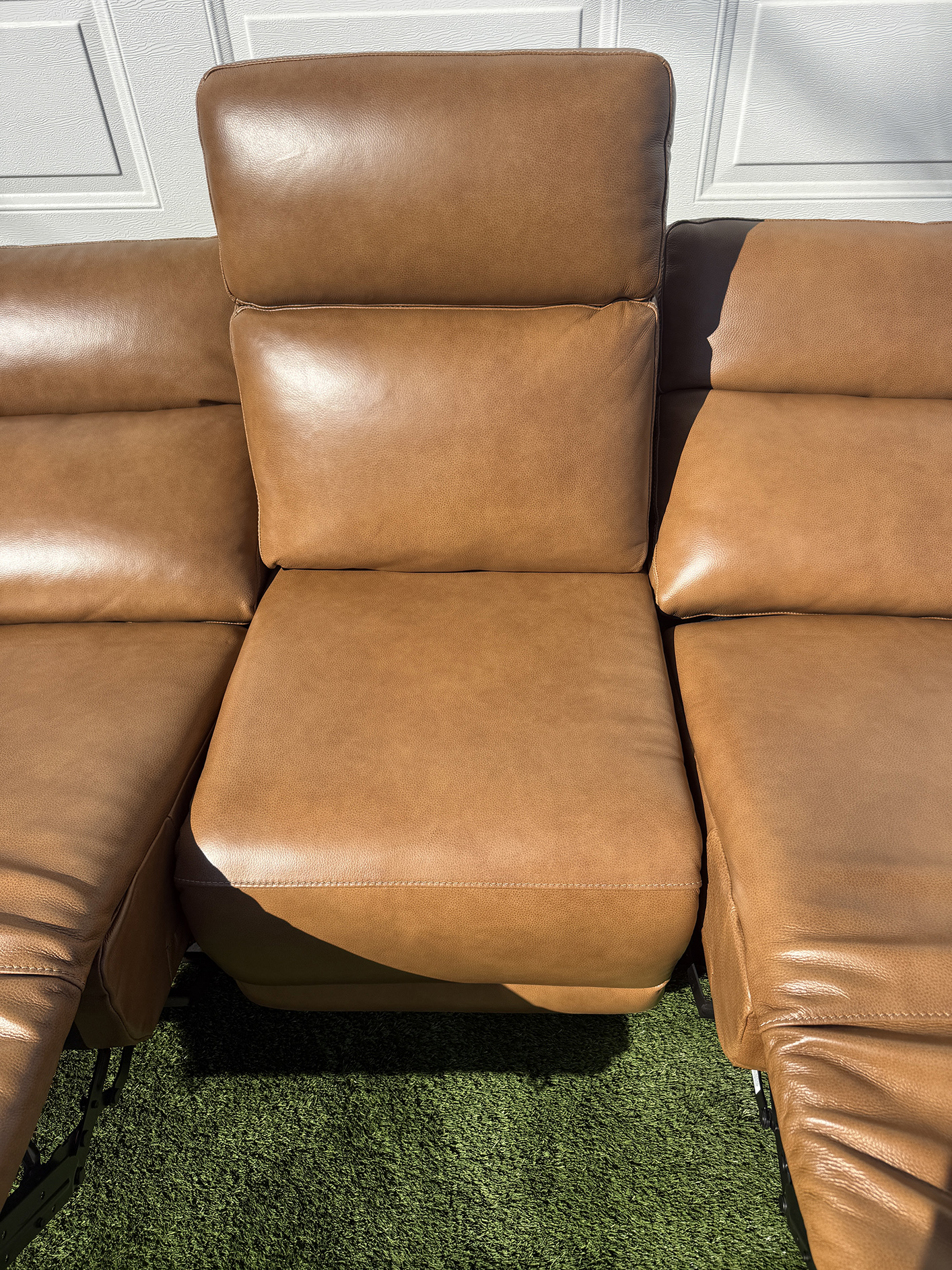 Nice Link Leather Power Recliner - Image 5